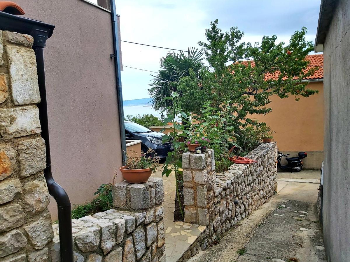 Apartmani Afrodita Crikvenica Exterior foto