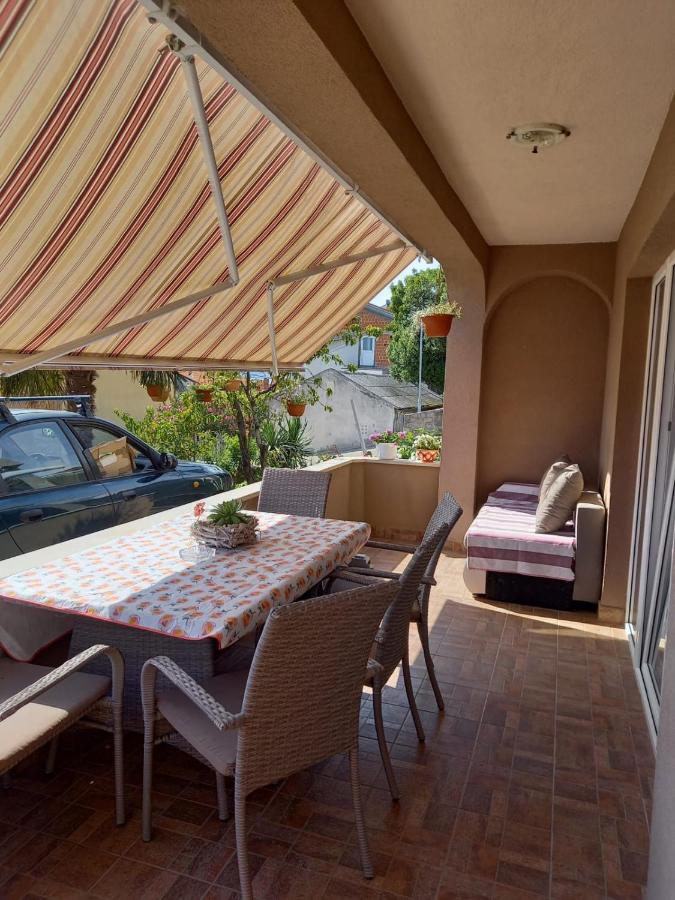 Apartmani Afrodita Crikvenica Exterior foto