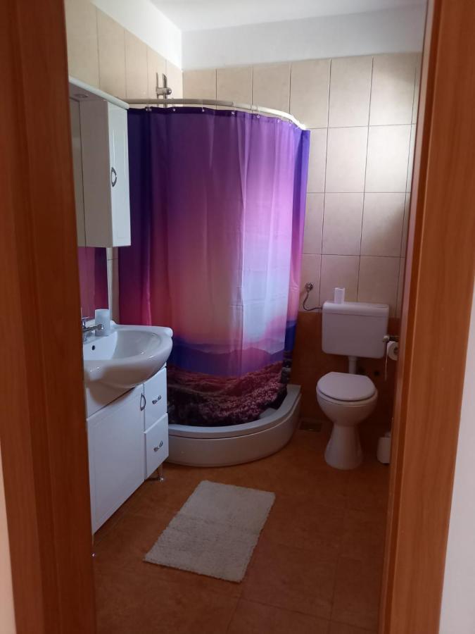 Apartmani Afrodita Crikvenica Exterior foto